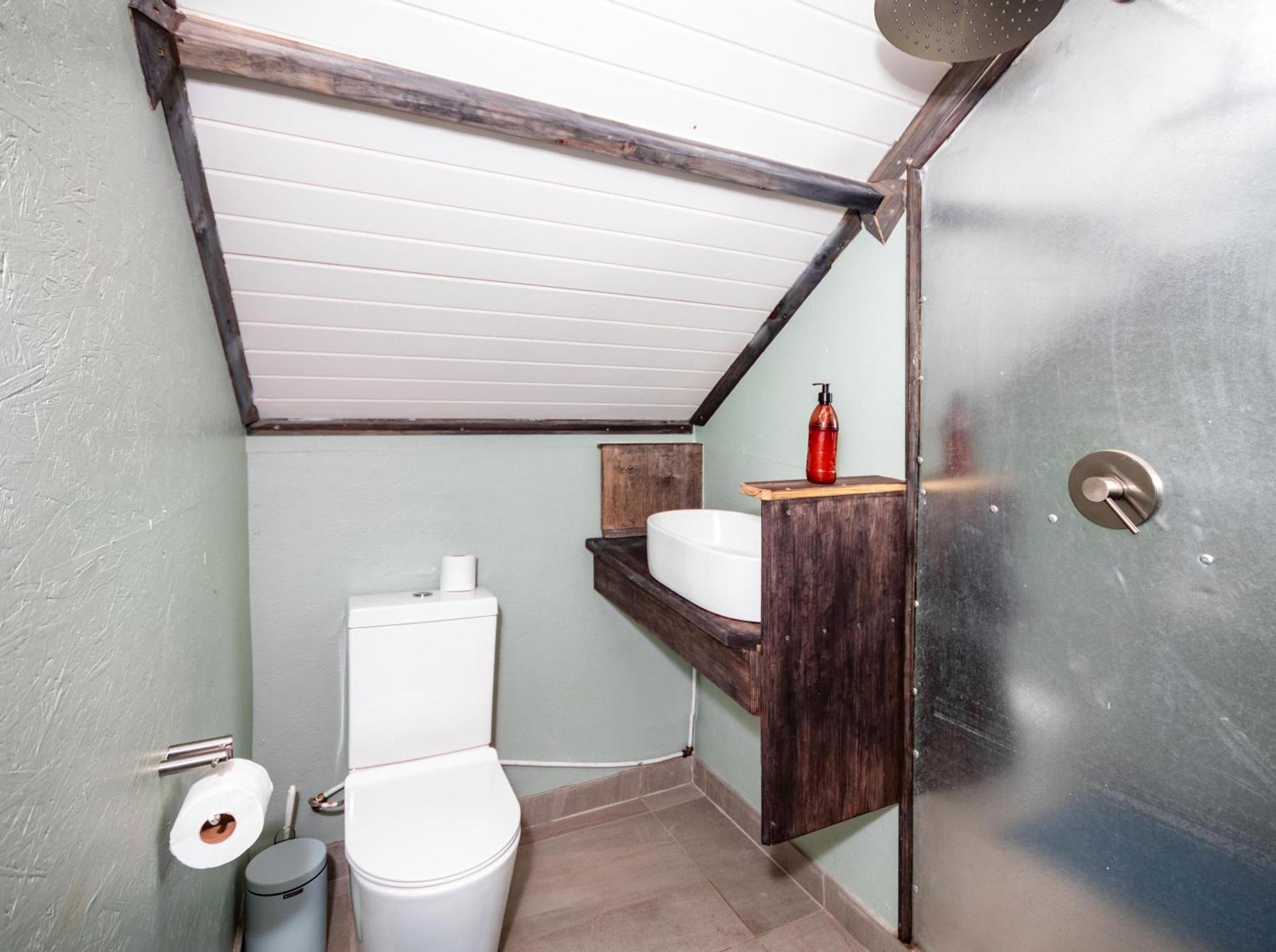 Grootfontein Villa's Campismo de Luxo